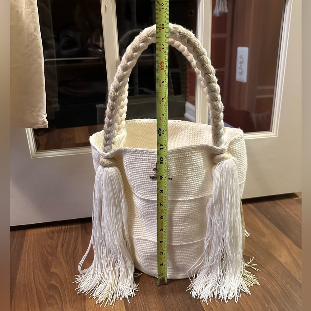 WAPA Handmade Over the shoulder Rapunzel white and tan bag - Picture 9 of 10